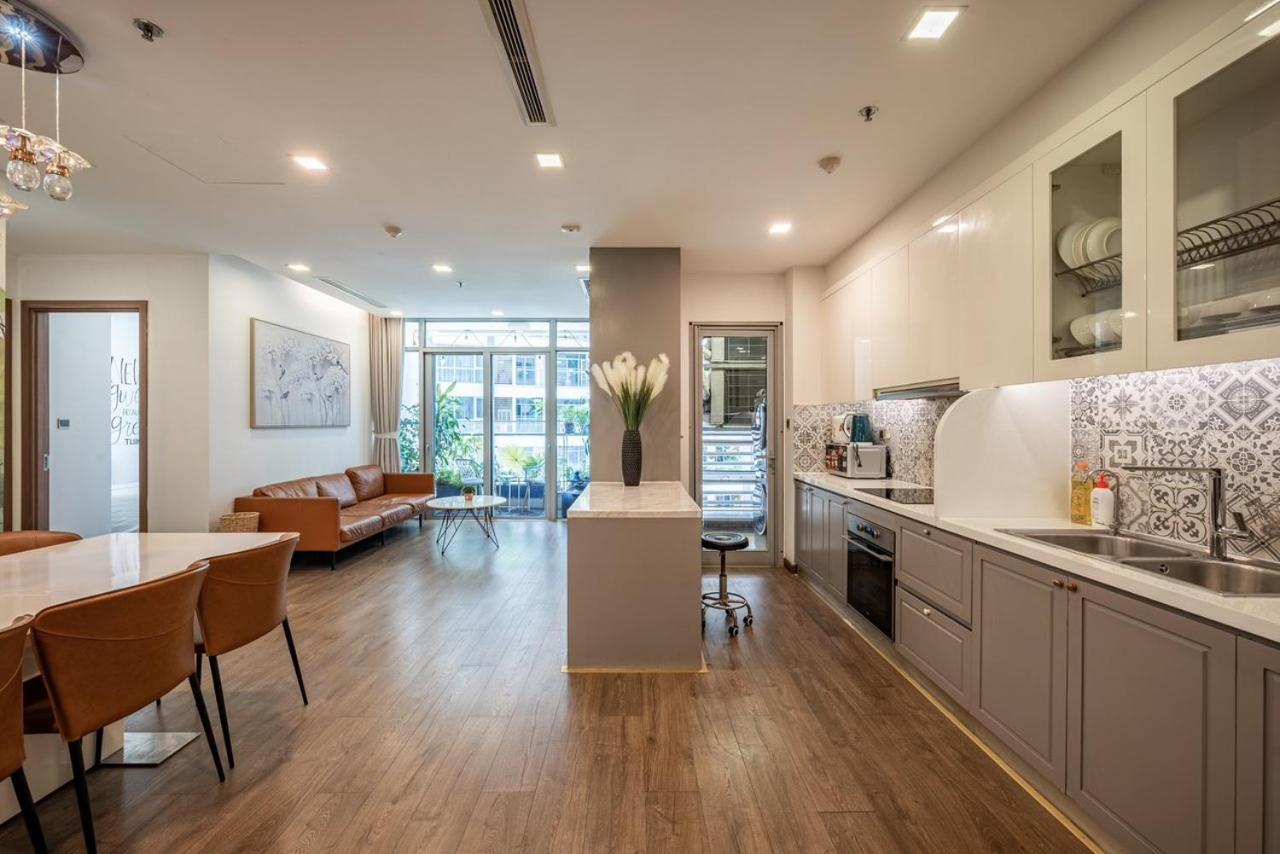 Landmark Vinhomes Tan Cang Ho Chi Minh City Exterior photo